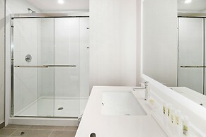 Holiday Inn Hotel & Suites Calgary Airport North by IHG