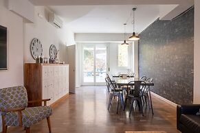 Dimora 16 Rooms & Garden