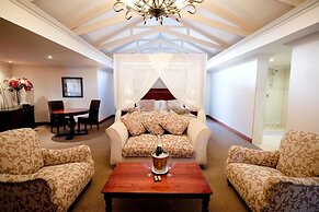 Oxbow Country Estate