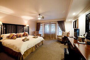 Oxbow Country Estate