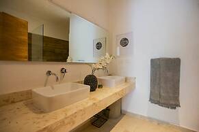 Villa Latina 2 bedroom apartment sleeps4