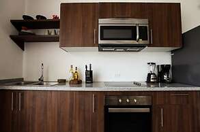 Martiki Condo 2 bedroom sleeps 4