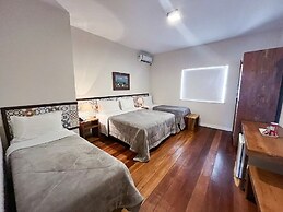 Pousada Mãe D'Água