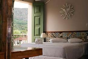 Pousada Mãe D'Água