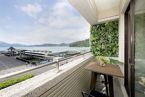 Hu Yue Lakeview Hotel