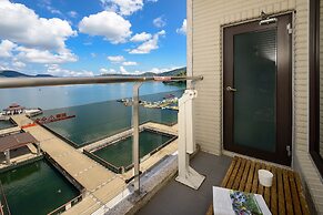 Hu Yue Lakeview Hotel