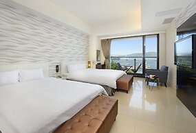 Hu Yue Lakeview Hotel