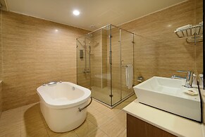 Hu Yue Lakeview Hotel