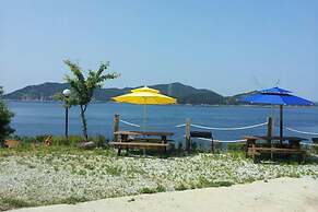 Yokjido Solguji Pension