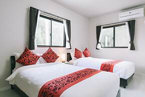 United Resort Sarabeth