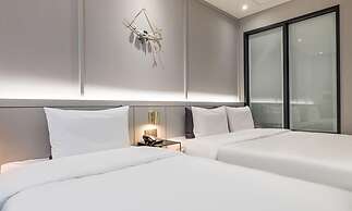 Brown Dot Hotel Masan