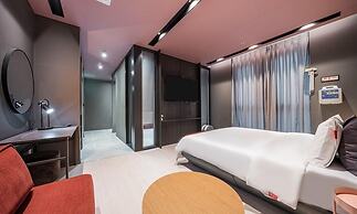 Brown Dot Hotel Masan