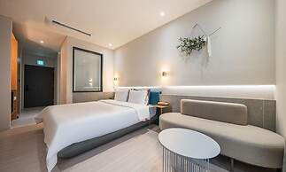 Brown Dot Hotel Masan