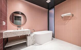 Brown Dot Hotel Masan