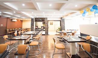 Treebo King'S Court Chandrasekharpur