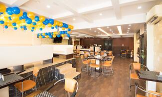 Treebo King'S Court Chandrasekharpur