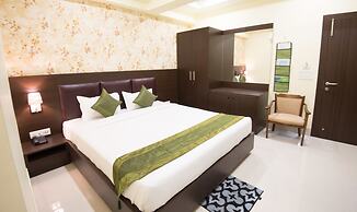 Treebo King'S Court Chandrasekharpur