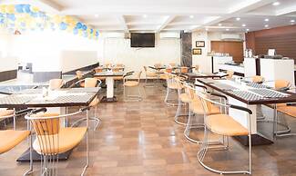 Treebo King'S Court Chandrasekharpur