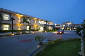 Landmark Pallavaa Beach Resort