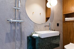 City Lights Apartments