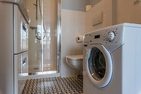 City Lights Apartments