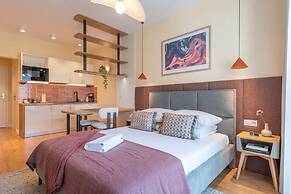City Lights Apartments