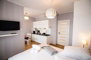 City Lights Apartments