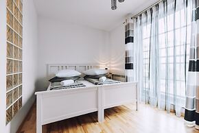 City Lights Apartments