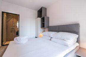 City Lights Apartments