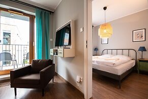 City Lights Apartments