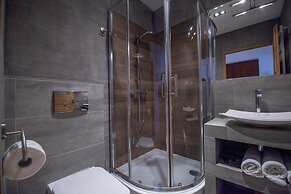 City Lights Apartments