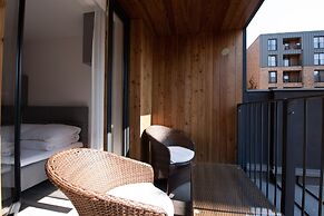 City Lights Apartments