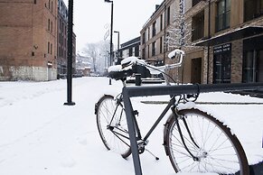 City Lights Apartments