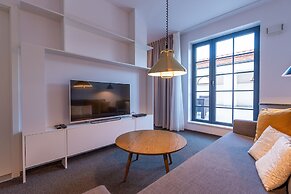 City Lights Apartments