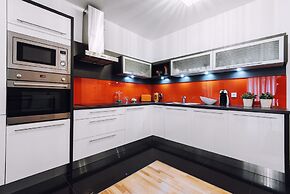 City Lights Apartments