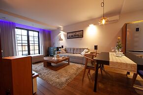 City Lights Apartments