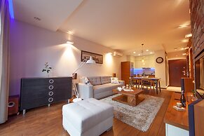 City Lights Apartments