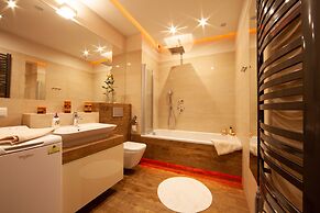 City Lights Apartments