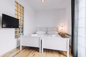 City Lights Apartments