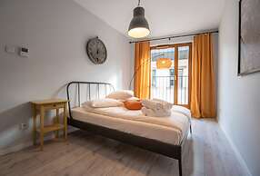 City Lights Apartments