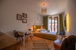 City Lights Apartments