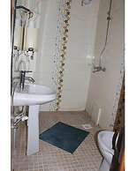 Classic Guest Home