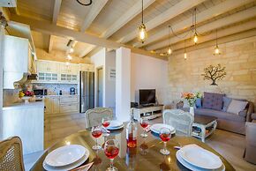 Villa Sirocos, Private eco pool, near the beach