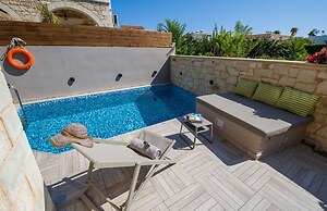 Villa Sirocos, Private eco pool, near the beach