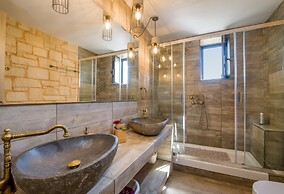 Villa Sirocos, Private eco pool, near the beach