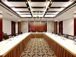 High Mountain Resort Deqin