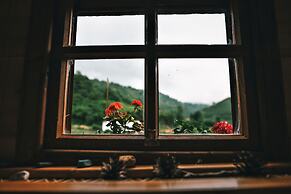 Babalik Dogal Yasam Konagi