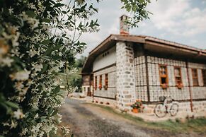 Babalik Dogal Yasam Konagi