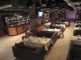 Aerograd Hotel