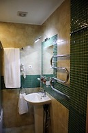 Aerograd Hotel